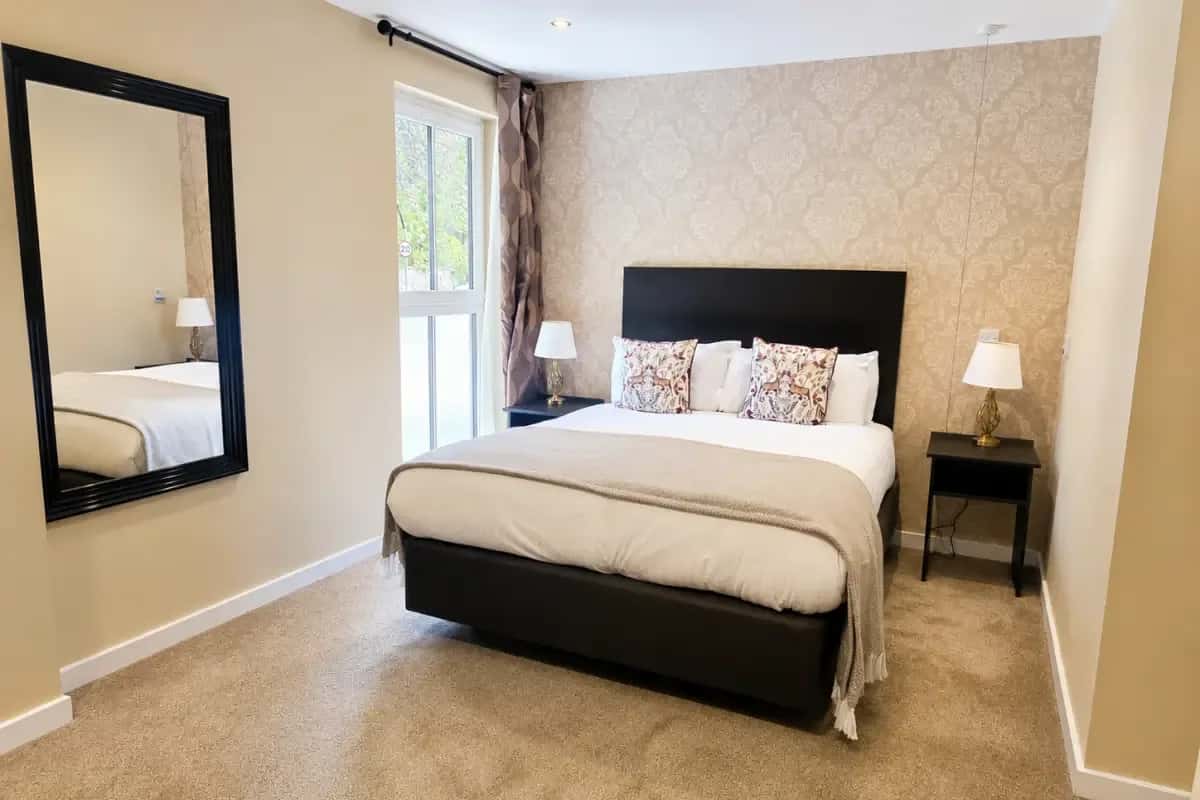 Double Accessible Room in Craigmonie Hotel