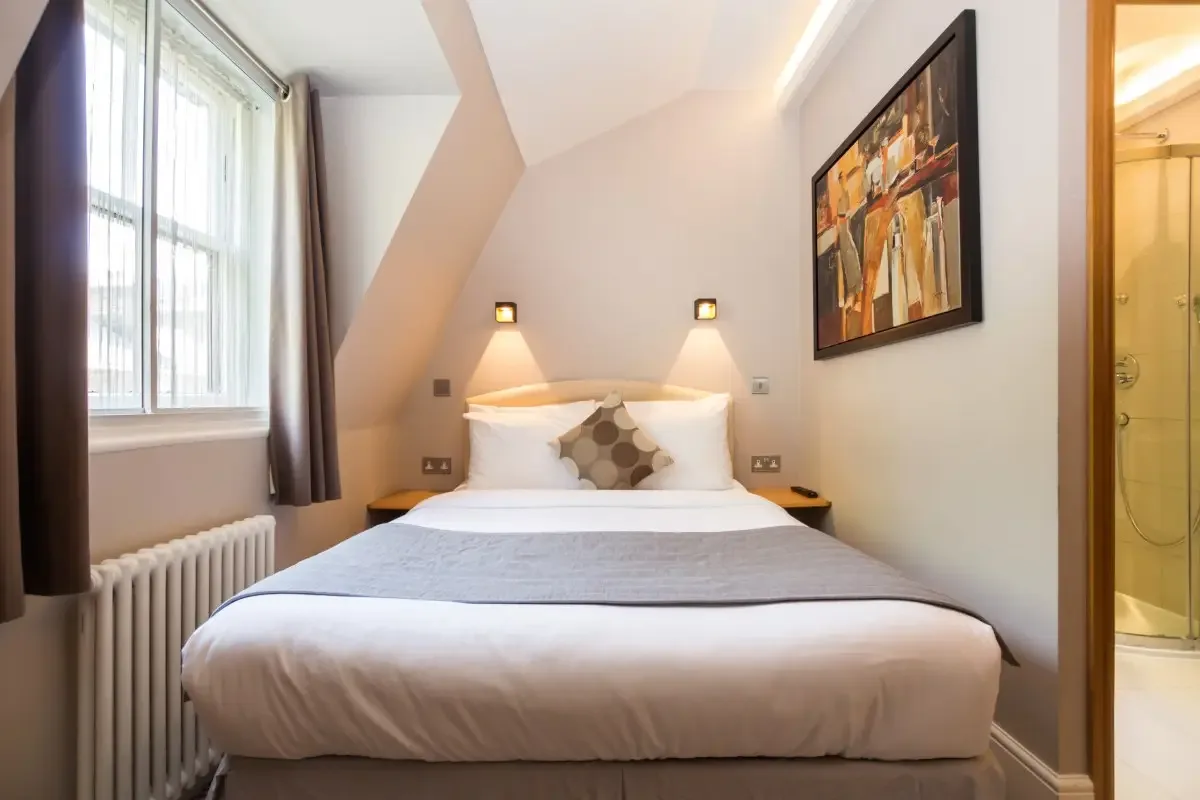 Double Room at Arosfa Hotel London