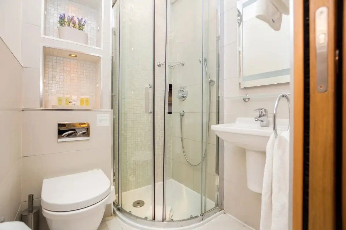 Double Room at Arosfa Hotel London