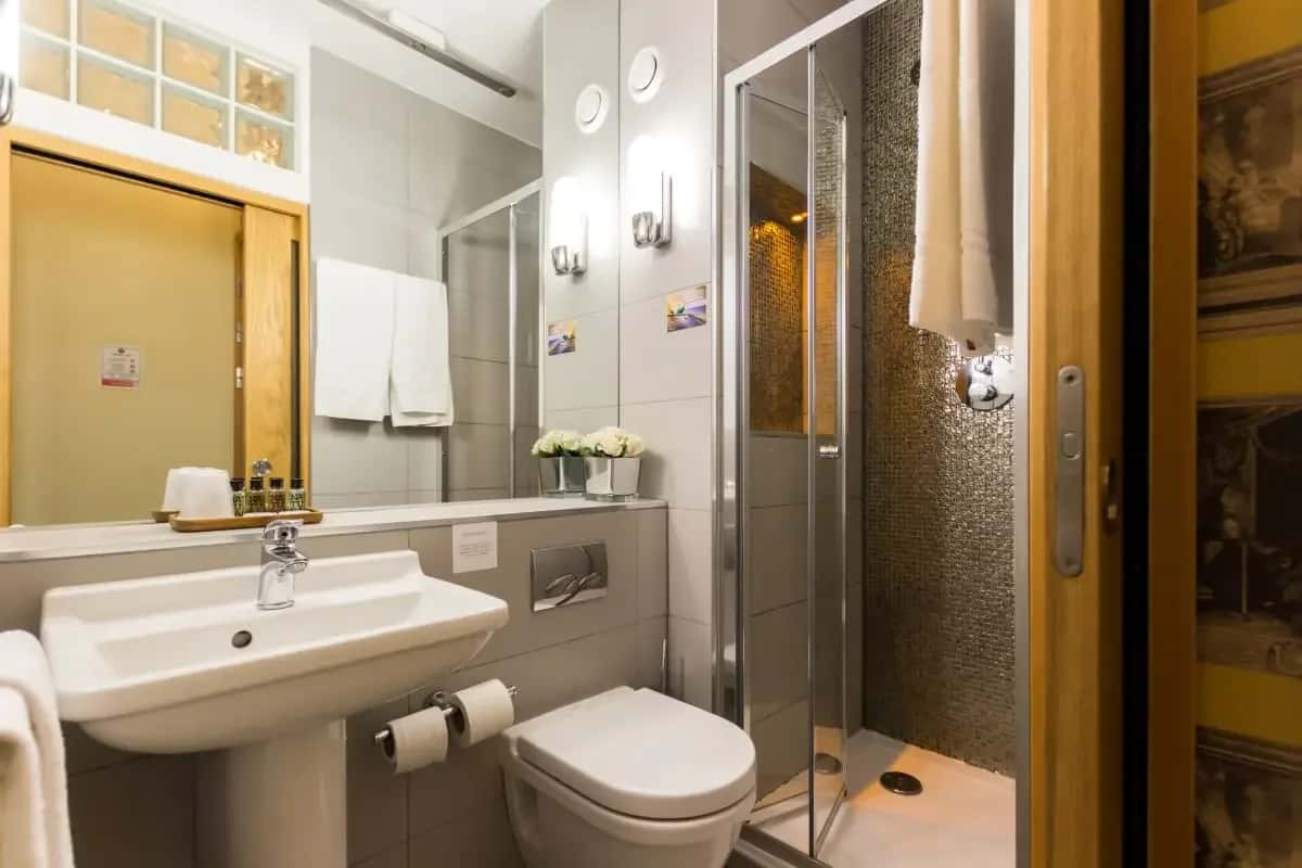 Double Room at Arosfa Hotel London