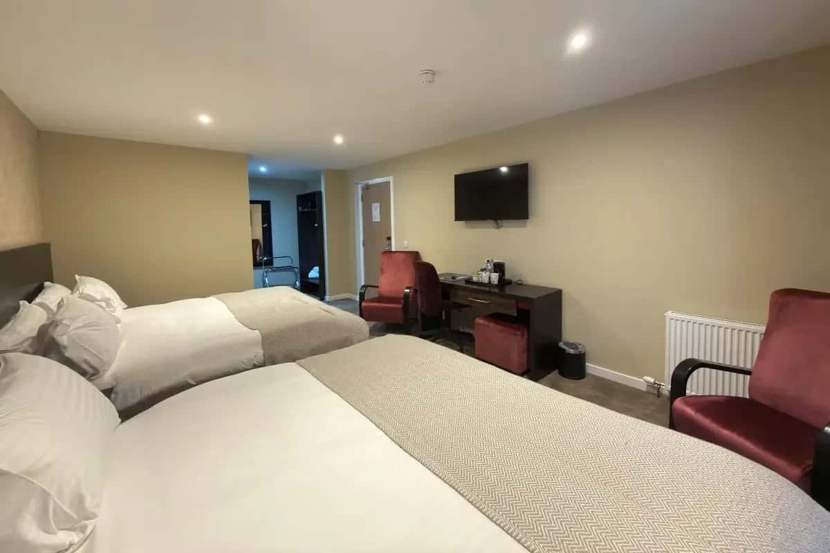 Executive Family Room in Craigmonie Hotel