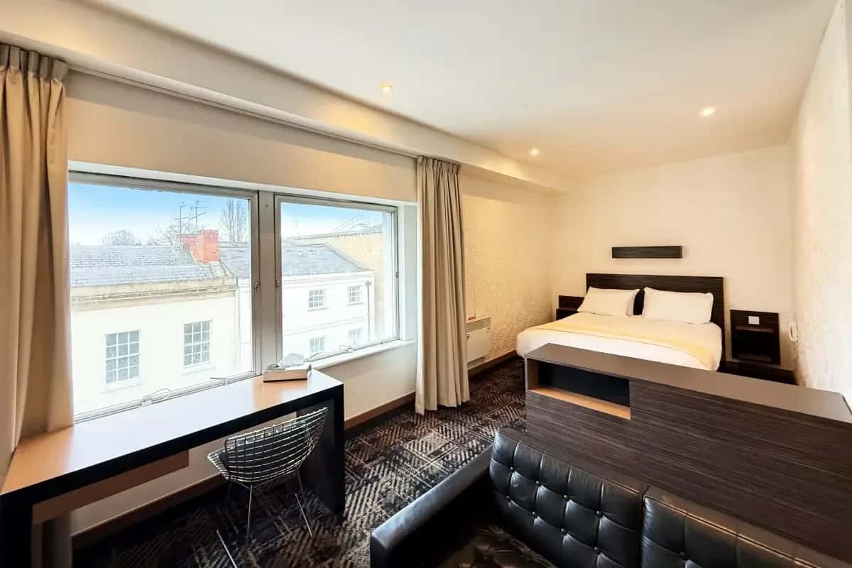 Executive Suite in Citrus Hotel Cheltenham