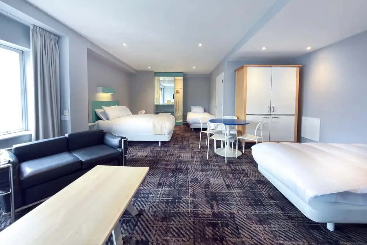 Family Studios in Citrus Hotel Cheltenham