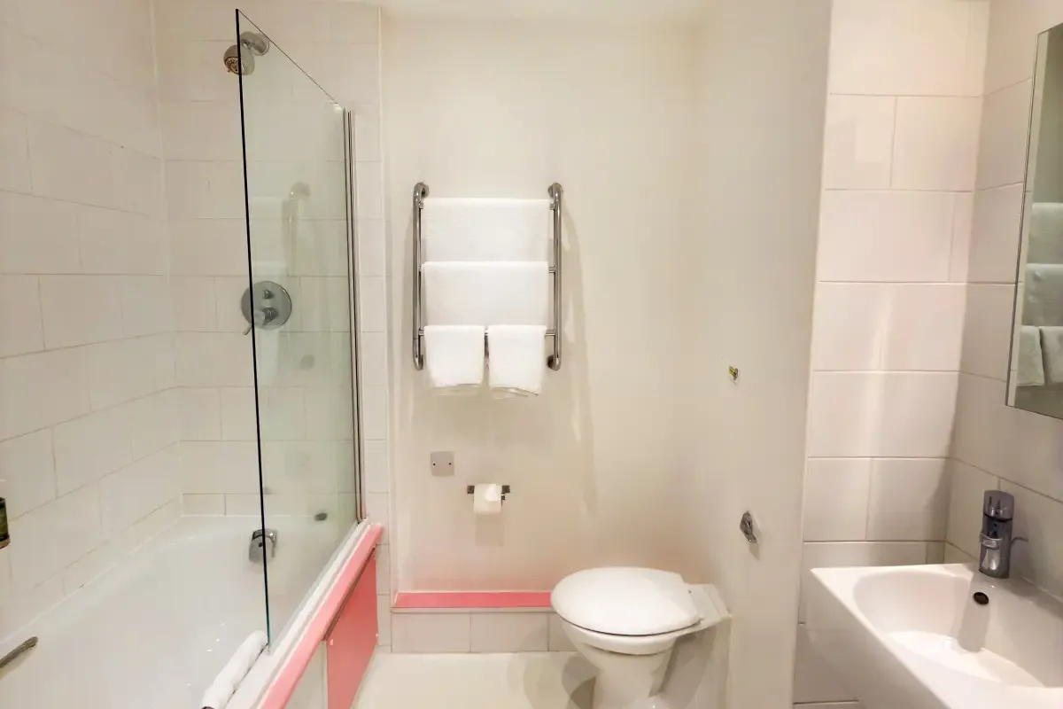 Family Studios in Citrus Hotel Cheltenham