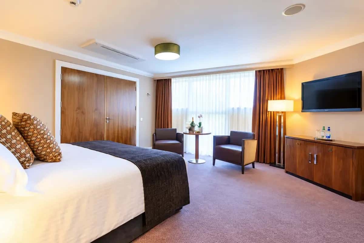 Junior Suite Room at Rox Hotel Aberdeen