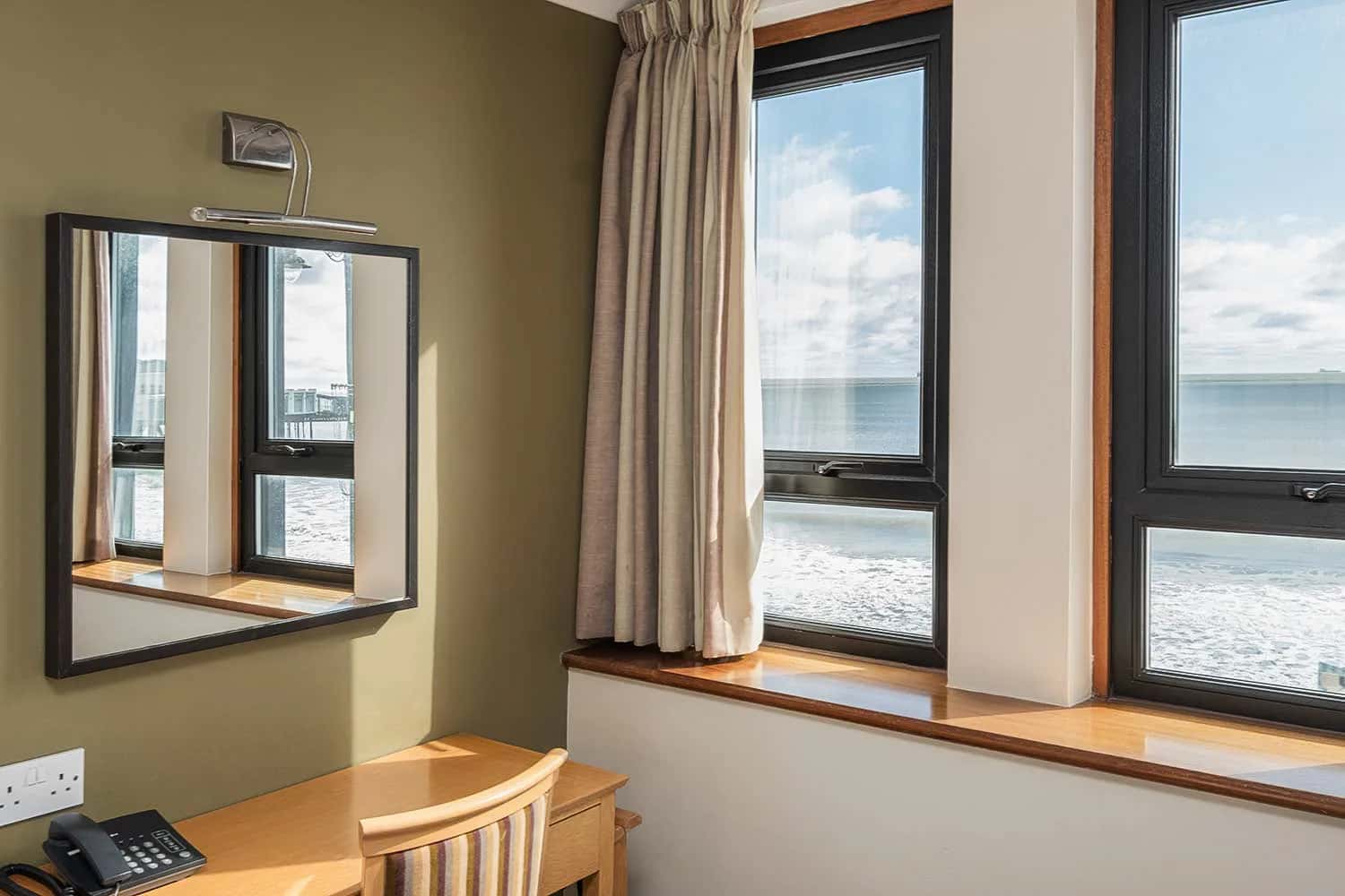 Sea View Trouville Hotel