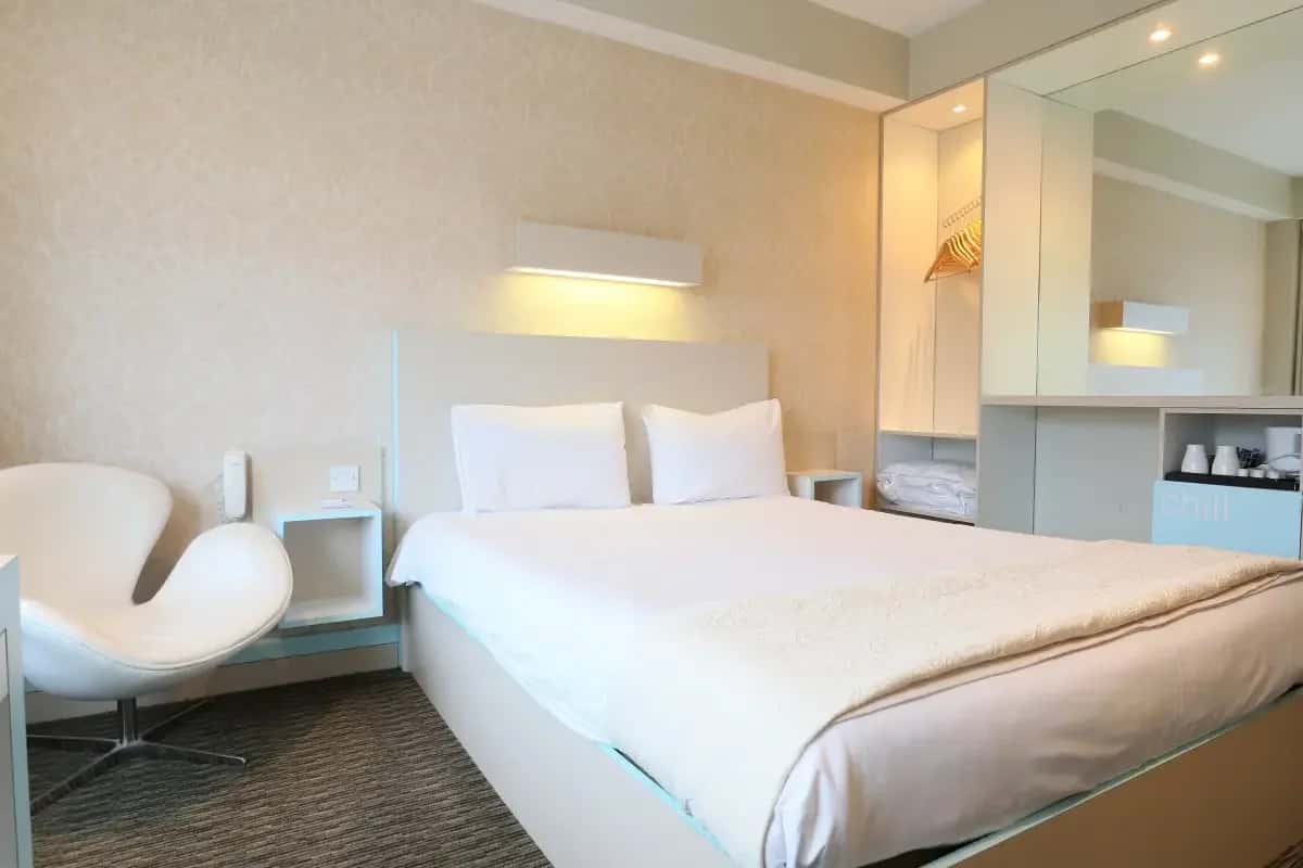 Standard Double Room in Citrus Hotel Cheltenham