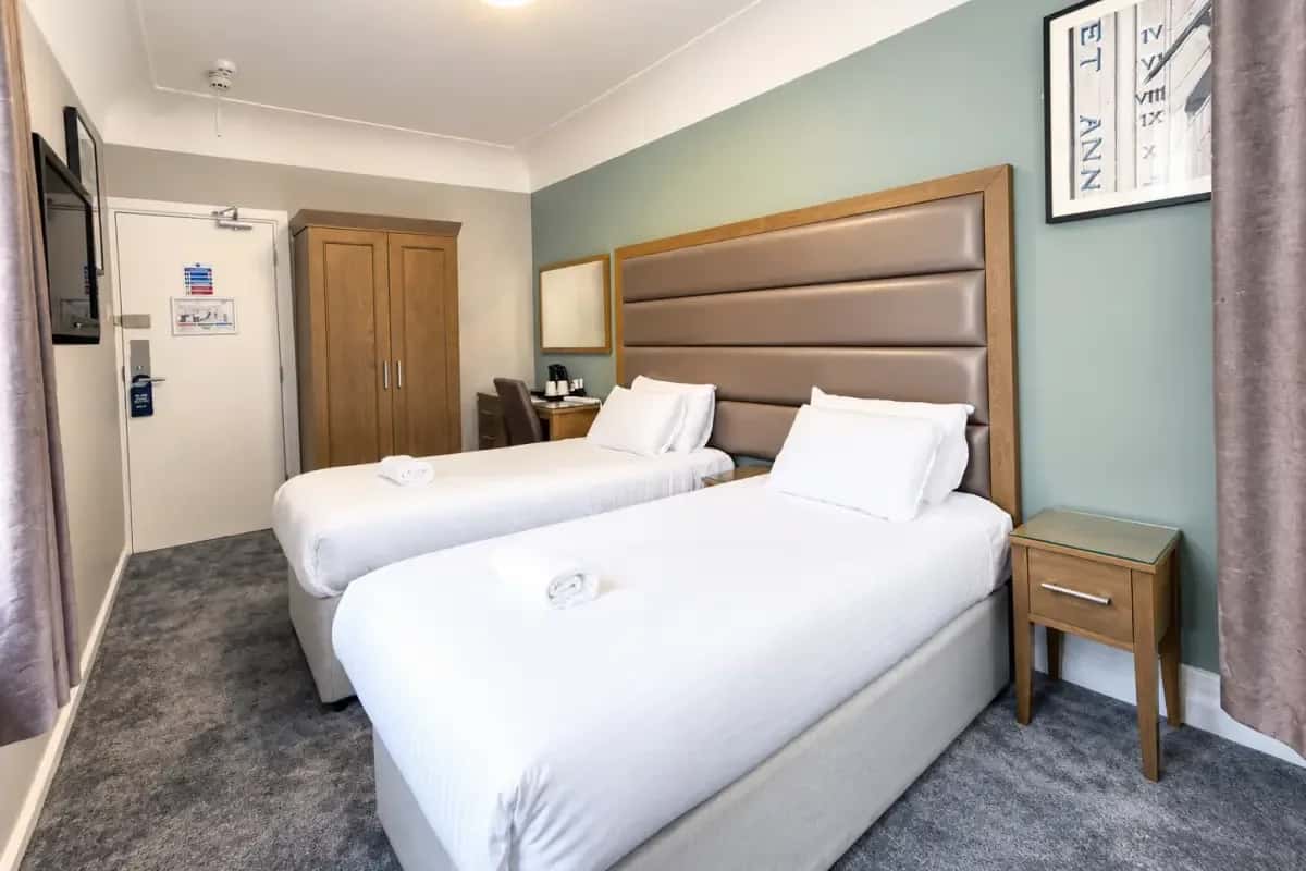 Twin Room at The Lord Nelson Hotel Lime-Street, Liverpool