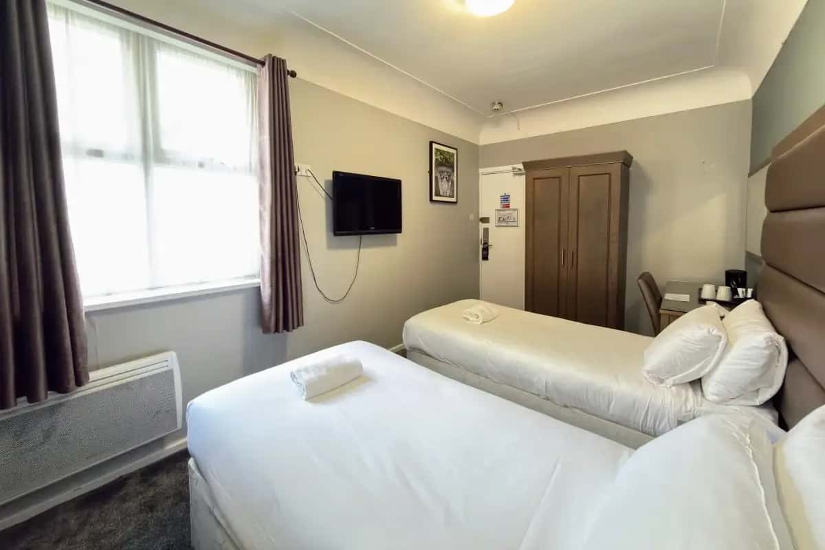 Twin Room at The Lord Nelson Hotel Lime-Street, Liverpool
