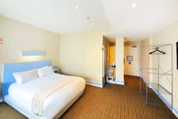 Accessible Double Room in Citrus Hotel Cheltenham