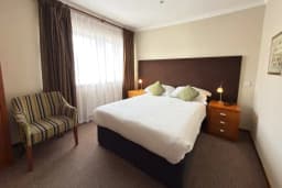 Cozy Double Room with King sized bed at The Angus Hotel Blairgowrie
