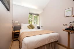 Double Room at Arosfa Hotel London
