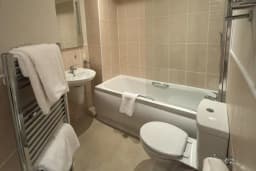 Executive Double Room in Craigmonie Hotel