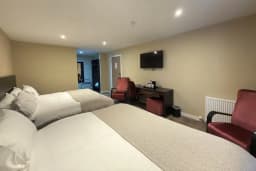 Executive Family Room in Craigmonie Hotel