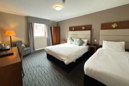 Family Room with Queen sized bed and Single bed