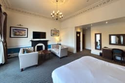 Ness Suite Room with King sized bad