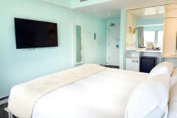Penthouse in Citrus Hotel Cheltenham