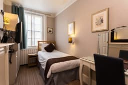 Single Room at Arosfa Hotel London