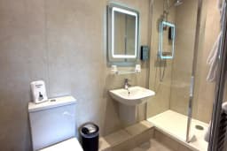 Square View Room with a queen sized bed at The Angus Hotel Blairgowrie
