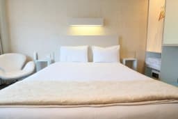 Standard Double Room in Citrus Hotel Cheltenham
