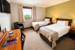 Standard Twin Room, featured with 2 sigle beds