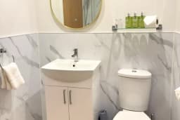 Superior Double Room in Cragminie Hotel