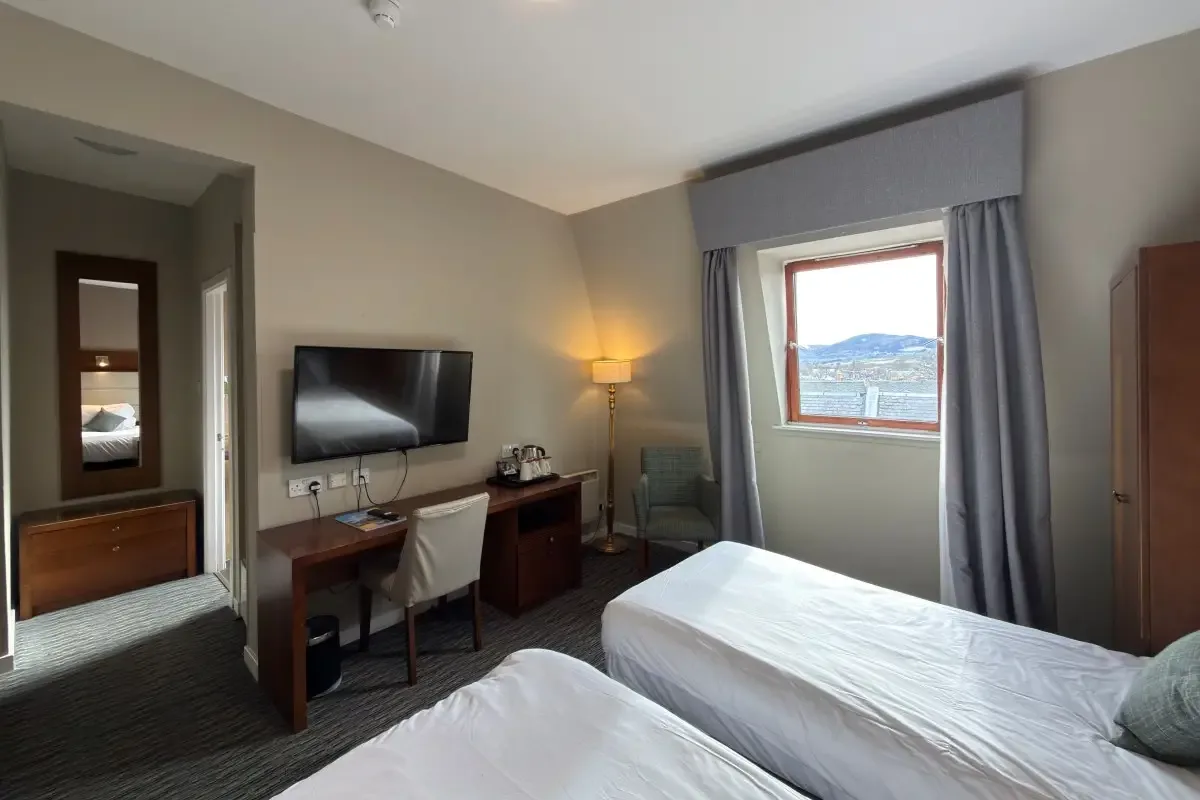 Triple Room with three Single beds in Inverness